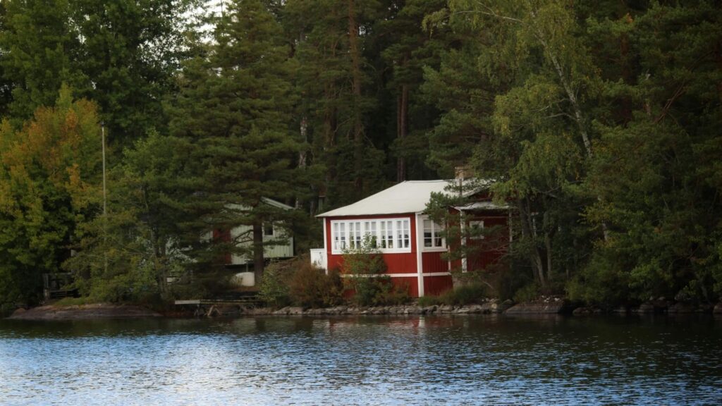 The Complete Guide to Selling Your Lakefront Property in Wisconsin